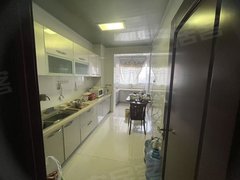 唐山迁安城区颐秀园精装3居室出租 拎包入住 配套齐全 随时看房出租房源真实图片