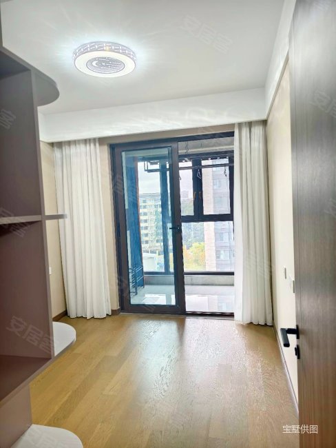 南京房产网>南京二手房>雨花台二手房>安德门二手房>万科翡翠尚居>