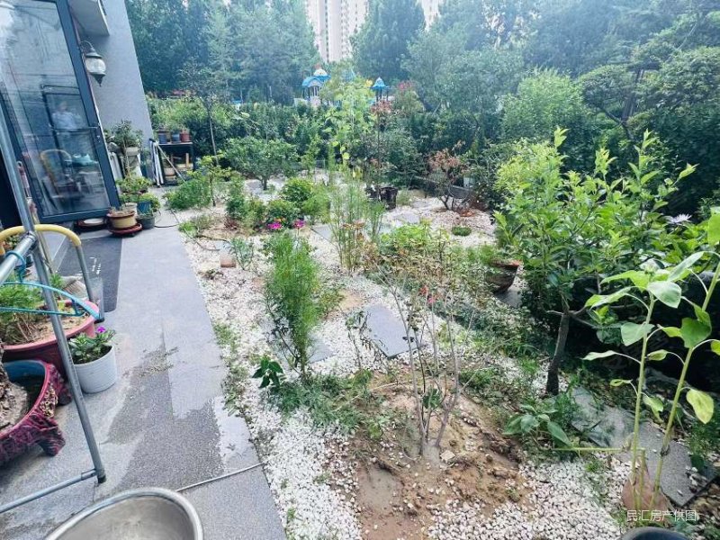 辰隆阳光小镇3室2厅2卫128㎡南北90万