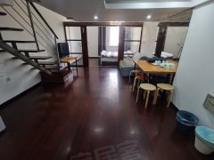 上海浦东碧云精装复式两房，温馨舒适，领包入住。出租房源真实图片
