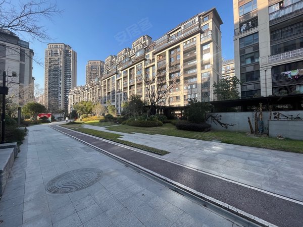 苏州相城高铁新城建发泱誉(相城)建发泱誉 随时看房 精装修独立卫次卧