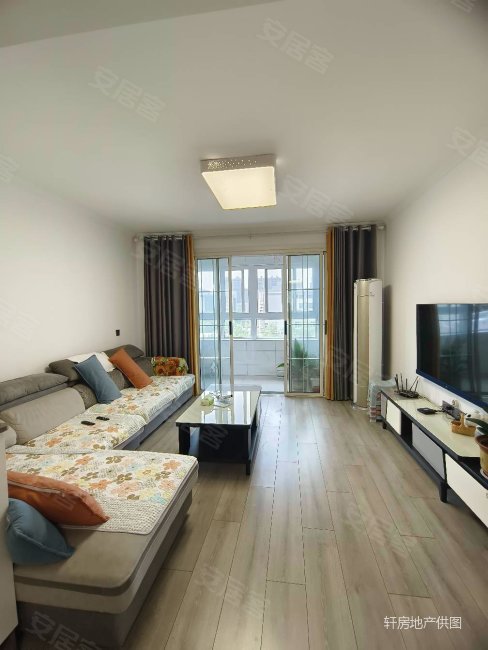 钟吾壹号小高层四室两卫精装138平135加14万各税送储藏室