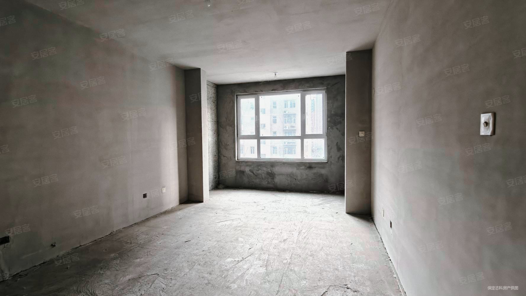 丽景华庭3室2厅2卫165㎡南北131万