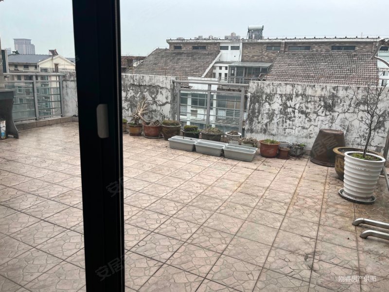 房东急卖300康城花园电梯复式花园洋房精装四房三卫