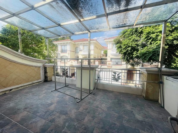 广州天河汇景新城明月清泉别墅明月清泉别墅 6室2厅5卫 电梯房 豪华