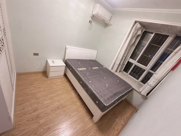 六安裕安裕安万达广场月亮岛小区一手房源月亮岛万达华府六州首府富安新城4室3室单间独卫皖西学出租房源真实图片