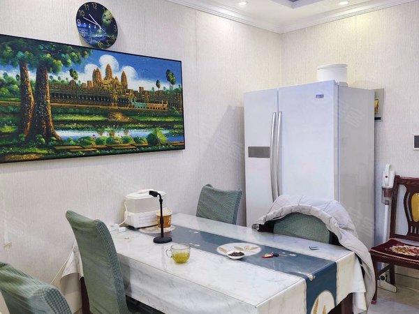 桐乡濮院港座濮院佳源中心广场(公寓住宅)出租佳源广场精装三房一卫3.1万年租出租房源真实图片