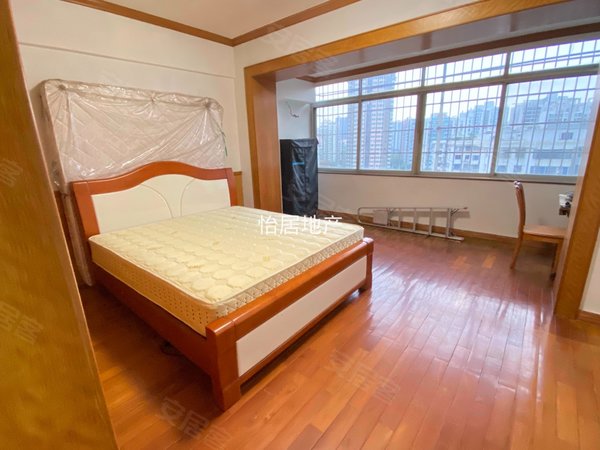 【多图】金燕花苑,燕塘租房,近地铁 金燕花园 3房1卫出租 房大空调新