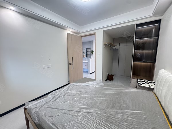 金华永康永康市区云锦府金万达 西蓬头 独立客厅 包物业带车位 干湿分离出租房源真实图片