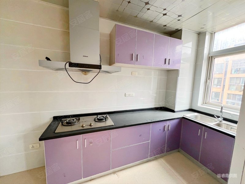 带电梯 商品住宅 近地铁 高楼层视野好 精装好房 南北通透,银湖水榭