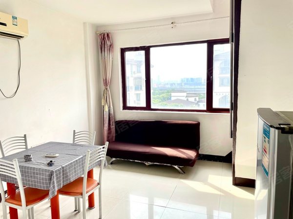 无锡江阴云亭敔山湾花园敔山湾花园 朝南复式两层空气流畅 动静分离有