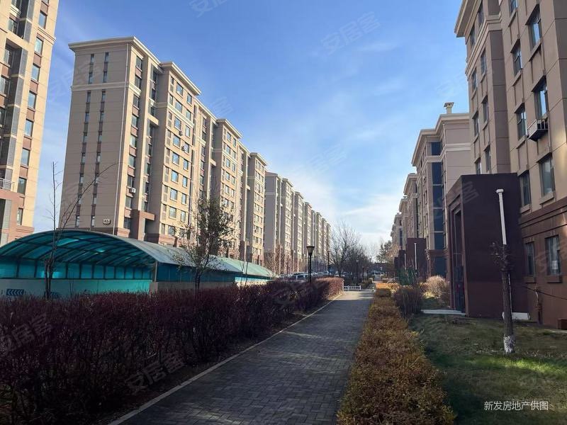 君悦豪庭交通便利精装修是你想要的价位采光好通风好