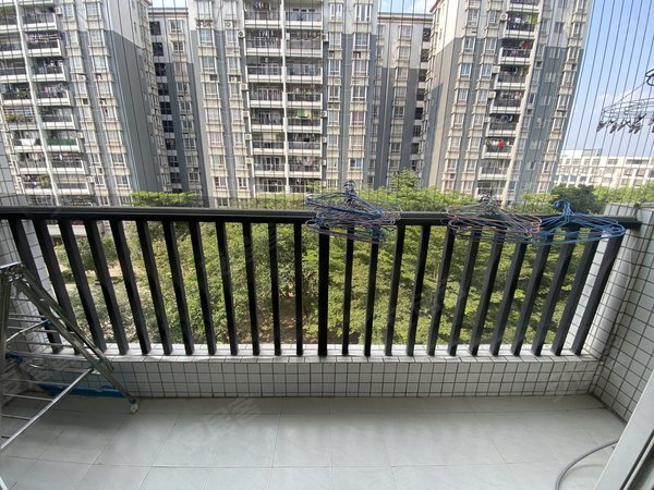 广州白云聚龙风采雅苑真实新房源丨风采雅苑 四房两卫 130平 近广雅近