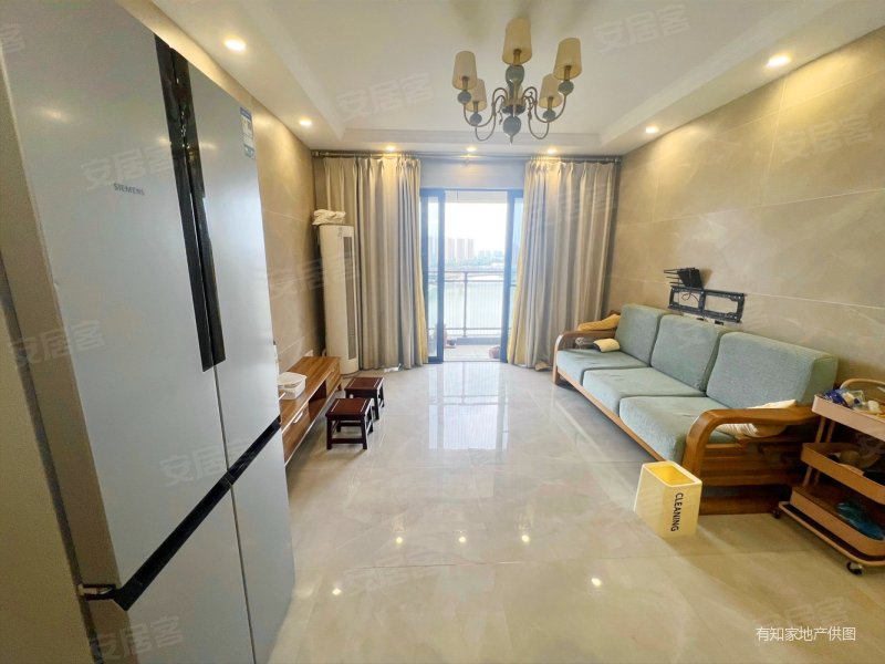 一线江景房 精装修 三房设计 9成新精装 看房随时,君汇半岛二手房,188