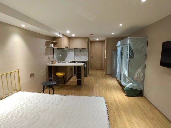 南京建邺奥南正荣中心天寓急租!