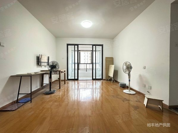 万达文旅新城揽湖苑b区装修好楼层好满五