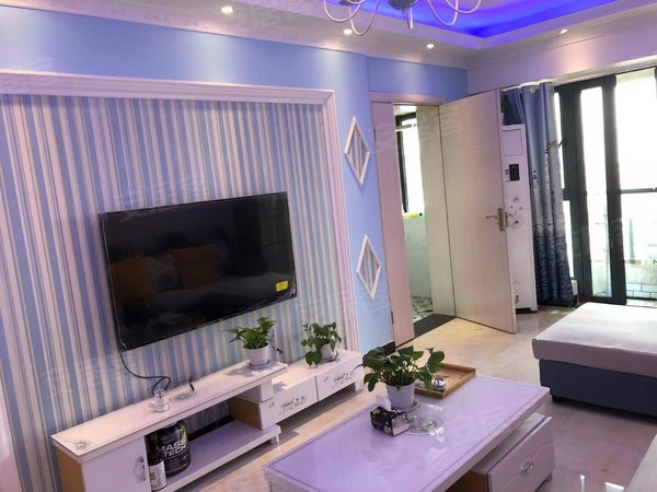 【多图】香月楠岸,内双楠租房,电梯套二精装双地铁口.