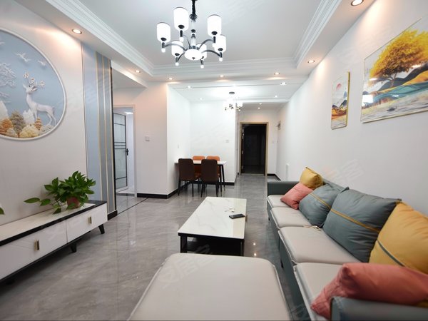 杭州临安临安城区南樾府南樾府2室2厅1卫精装修带车位出租房源真实