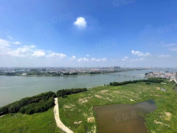 惠州博罗园洲信鸿广场信鸿广场精装修三房出租出租房源真实图片