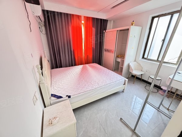 金华东阳东阳市中心新光天地(一期)烧煤气好乐多广场 星光汇对面附近两室一厅两卫带  投影仪出租房源真实图片