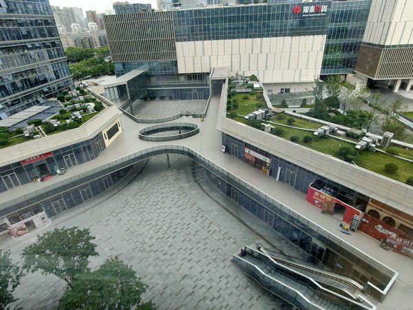 杭州滨江区政府海威天地滨和路地铁口精装修一室一厅近海康  吉利