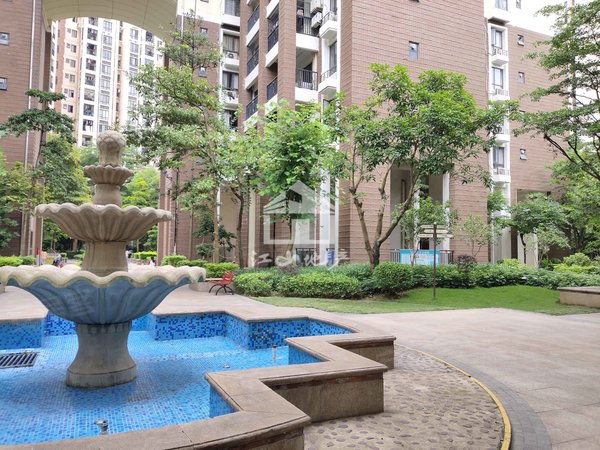 南宁江南白沙大道龙光普罗旺斯紫罗兰庄园1500租 龙光普罗旺斯 精装3