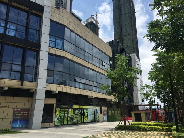 南宁良庆良庆镇天誉城(商住楼)地铁口 复式大房 可半空可自住出租房源