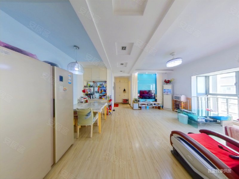 中华门地铁口 亚东国际住宅 南北两房大阳台 业主急卖,亚东国际公寓(