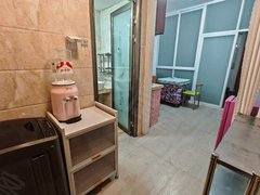 桂林临桂榕山云顶御峰（医大二院对面)，配套齐全，一房一厅，长租650出租房源真实图片