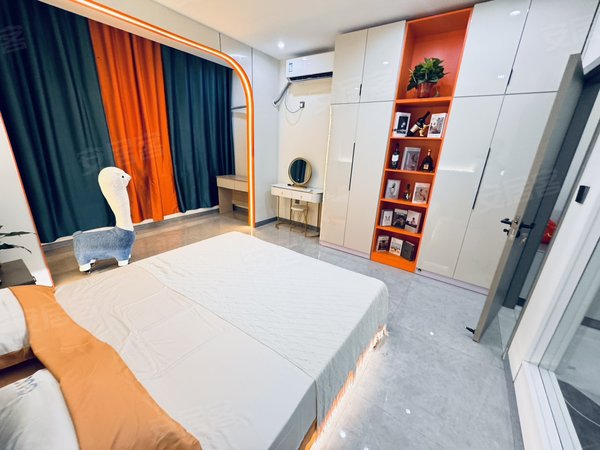 金华东阳东阳江北南岸名城银泰城 河山夜市 轻轨站 一室一厅两室一厅可以可短租可月付出租房源真实图片