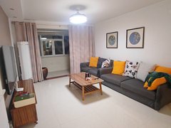 淄博临淄临淄实验中学精装三室两厅 家具家电齐全拎包入住 全屋地暖 燃气热水器出租房源真实图片