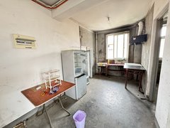 嘉兴秀洲王江泾镇整租2房 价格便宜 有冰箱 热水器 随时看房出租房源真实图片