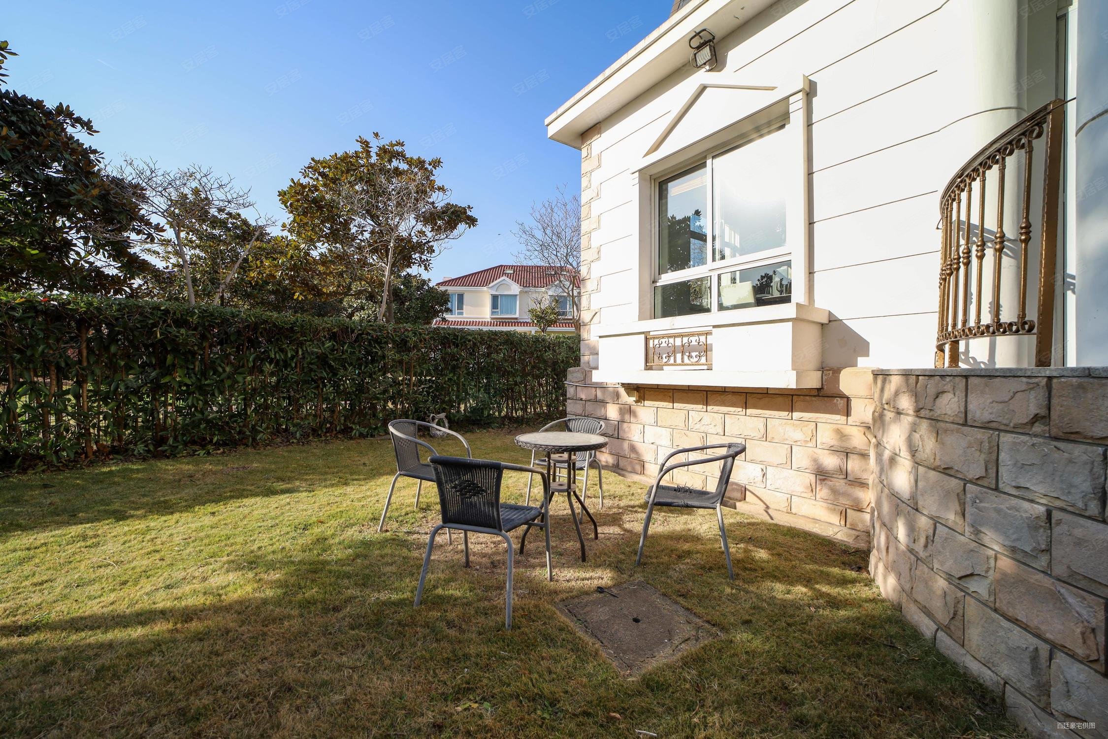 临水独栋大宅 | 占地2亩 | 南向大花园 | 随时看房,云间绿大地(别墅)