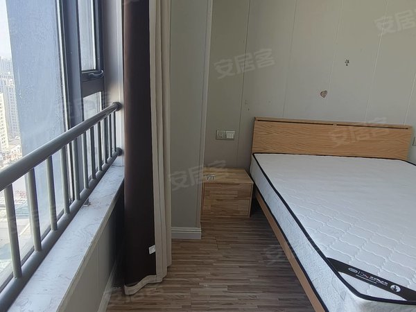 金华金东多湖万达广场万达广场精装两室，办工工作室，居住，交通便利，周边配套齐全出租房源真实图片