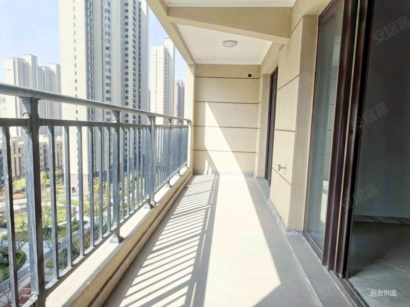 碧桂园西湖三号院