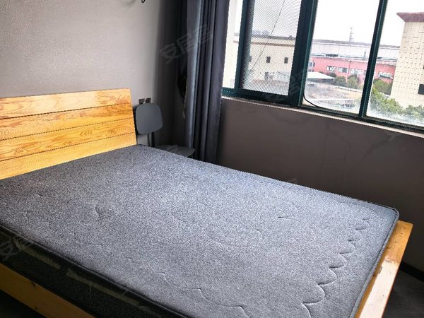 金华婺城秋滨工业区唐宅新区房東无中介費  唐宅夜市 蟠龙  蒋马上背  零跑汽车可短租出租房源真实图片