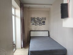 哈尔滨道里中央大街安平街安升街口4楼1室一厅全套家具家电押一付一1300元离中出租房源真实图片