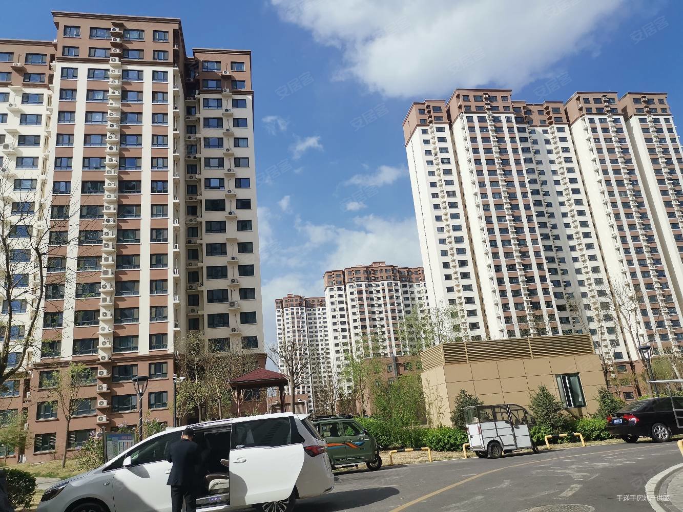 金通阳光苑(南区)3室2厅1卫106.41㎡南北613万