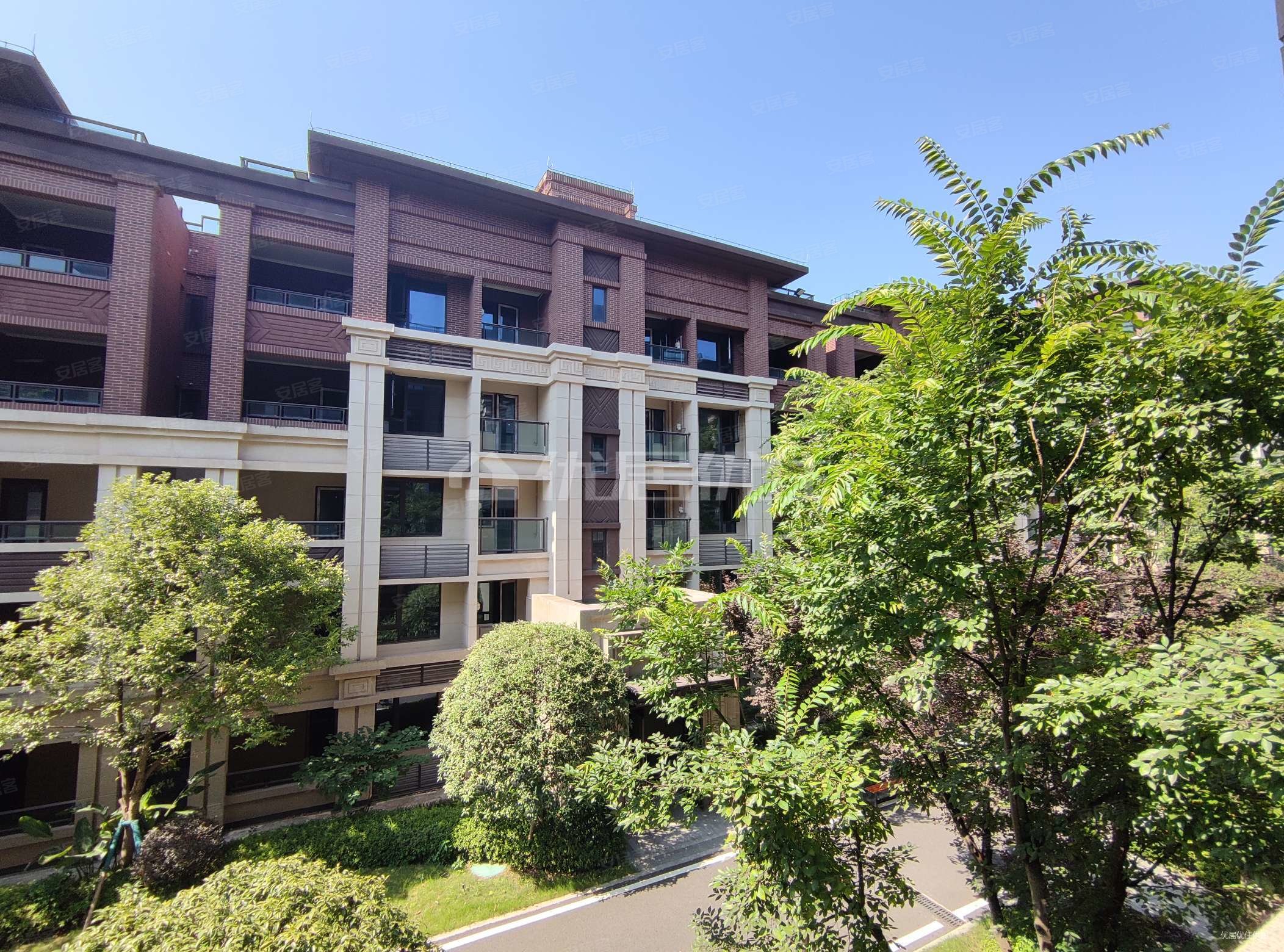 金科博翠园 清水房出售