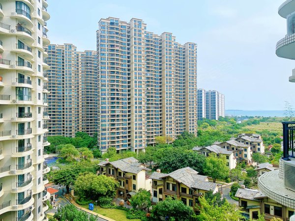 惠州惠东稔山碧桂园十里银滩爱琴海爱琴海小区,东南向三房出租1500元