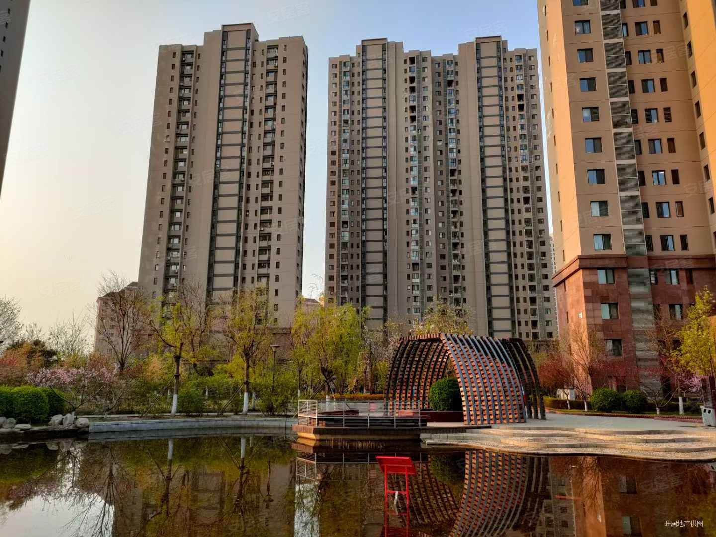 春泽苑3室2厅2卫209万13249平方米