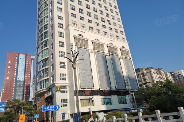 怎么样,好不好_陈佳雨解读:鸿城广场是总高21层.-昆明安居客