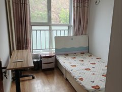 青岛李沧世博园上流家园B区 4室1厅1卫出租房源真实图片