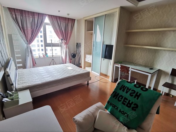 苏州常熟市区世茂75号公馆75号公馆出租 ,南北通透,电梯房出租房源