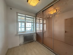 鸡西鸡冠鸡冠城区园林路 3室1卫 能洗澡 做饭 下楼和平小泶 拎包入住出租房源真实图片