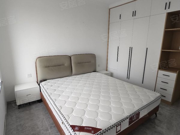 金华金东多湖溪霞苑万达旁 溪霞苑 性价比超高 两房带车位装修非常清爽出租房源真实图片