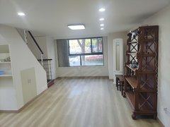 上海宝山共康精装公寓，复式，两室一厅，近地铁，配套齐全出租房源真实图片