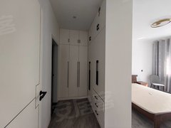 钟祥钟祥城区钟祥市区新二中旁边 大三室两厅 拎包入住出租房源真实图片