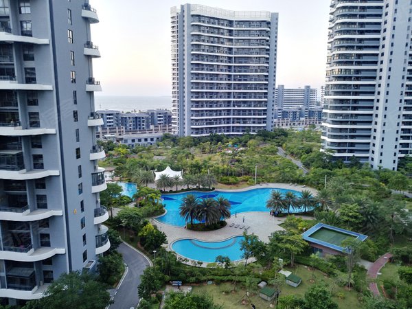 三亚三亚周边东方海东方高层海景房 游泳池 4室2卫  海东方小区出租