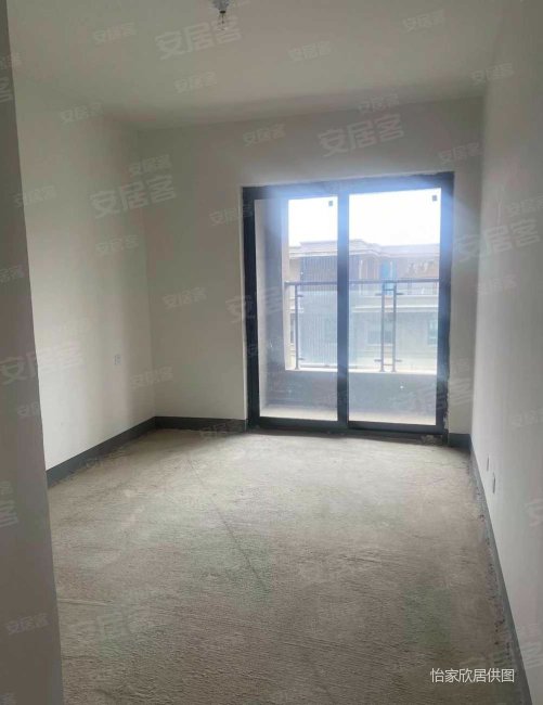 瑞辰金兰府|经十七路4室2厅2卫136.71平方米